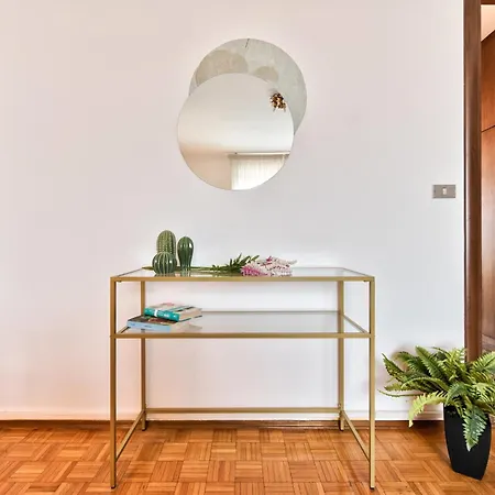 Apartment La Stellata By To Art Turin